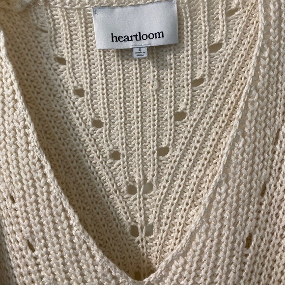 Heartloom knit sweater. - Picture 2 of 3